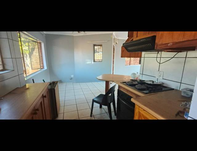 3 BEDROOM HOUSE FOR SALE IN WOLMER
